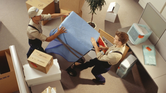 Smooth Relocation: Office Movers Making Waves in London